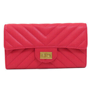 CHANEL Pink Wallet